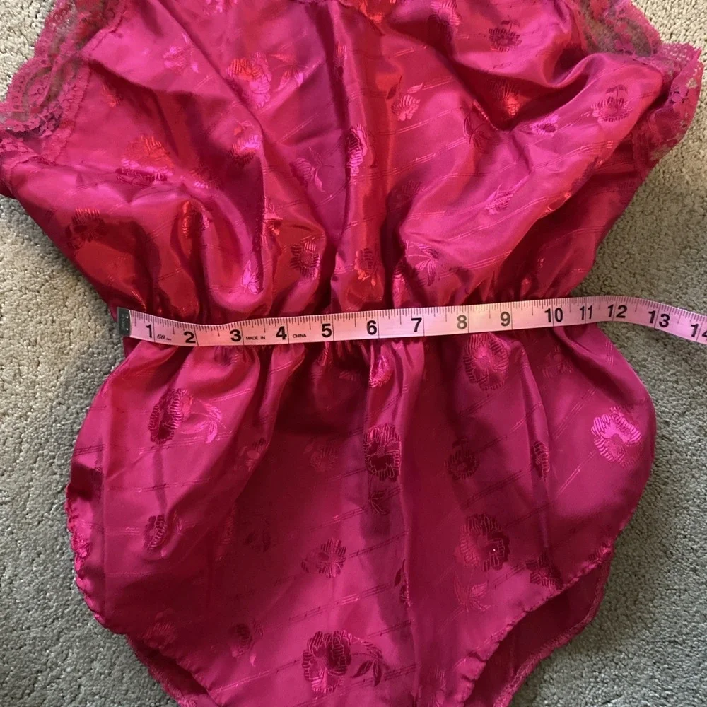 VINTAGE 80's WOMEN'S AVON FASHIONS FUCHSIA PINK BABYDOLL BODYSUIT SNAP CLOSURE M